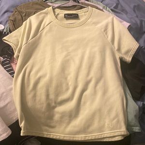 Under armour shirt